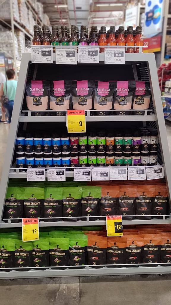 Ponto de venda com produtos CantaGallo